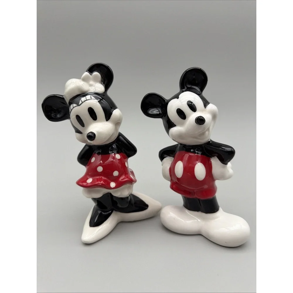 Disney Mickey & Minnie Mouse Salt and Pepper Shakers Collectible 6